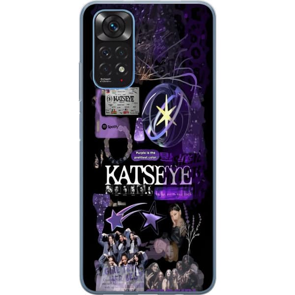 Kompatibelt Mobildeksel til Xiaomi Redmi Note 11 KATSEYE i lilla collage med gruppebilder, stjerner, logo og glitrende nostalgiske detaljer lila