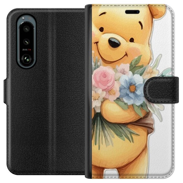 Sony Xperia 5 III Tegnebogsetui Nalle Puh med blomster - klass