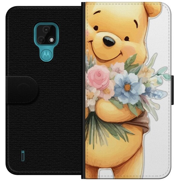 Motorola Moto E7 Tegnebogsetui Nalle Puh med blomster - klassisk børnefavorit i en blomstrende forårs miljø