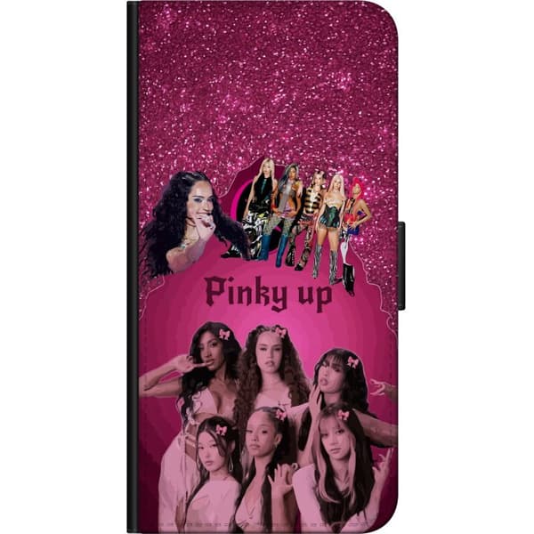 Kompatibel Tegnebogsetui til Nokia 3.4 KATSEYE i lyserødt collage med sløjfer, glitrende baggrund og mørk dekorativ tekst pink