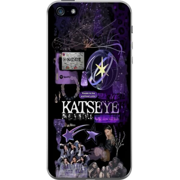 Kompatibelt Mobildeksel til Apple iPhone 5 KATSEYE i lilla collage med gruppebilder, stjerner, logo og glitrende nostalgiske detaljer lila