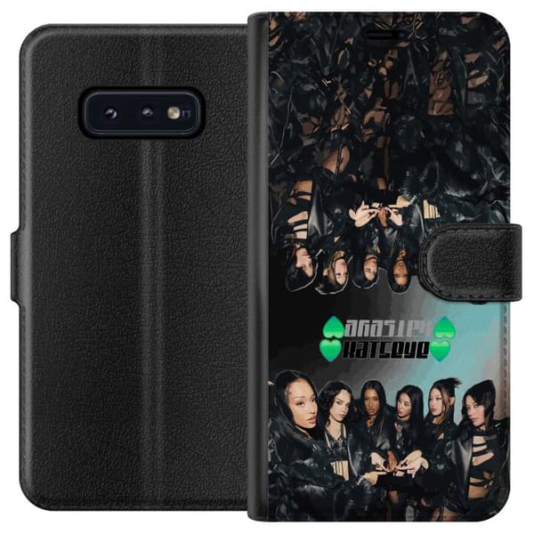 Kompatibel Tegnebogsetui til Samsung Galaxy S10e KATSEYE svart gruppcollage sort