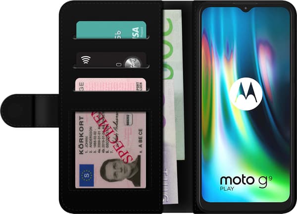 Kompatibel Tegnebogsetui til Motorola Moto G9 Play Audi – Sølvfarvede ringe – Fire sølvfarvede ringe over grå og sorte diagonale linjer på grå baggru grå