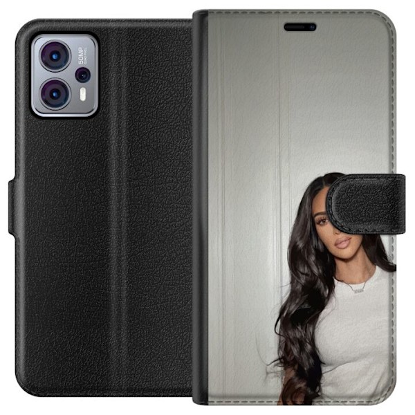 Motorola Moto G23 Tegnebogsetui Kim Kardashian – Iconic Style Collection