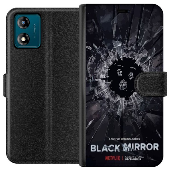 Motorola Moto E13 Lompakkokotelo Black Mirror Sci-Fi Netflix -sarja Dystopia Teknologia Cyberpunk Synkkä TV Videopeli Teema