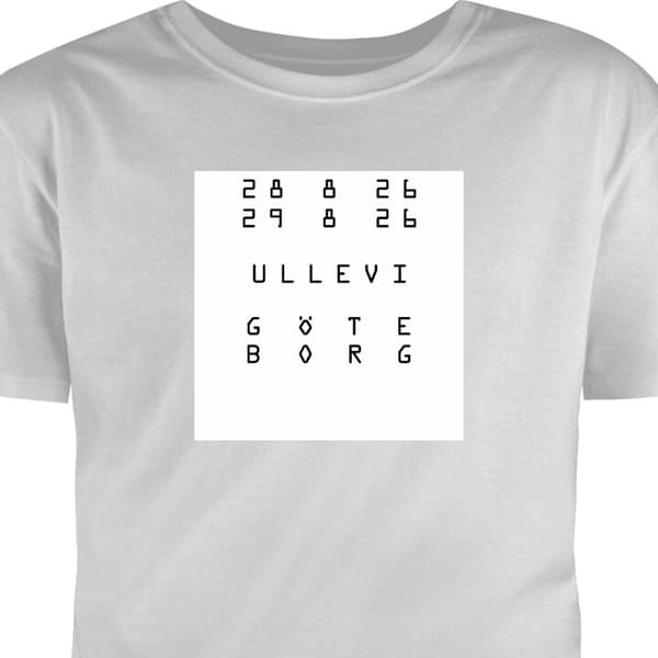 T-shirt til Voksen Grå Medium Ullevi Göteborg 2026 sort baggrund med hvid typografi og dato grå M