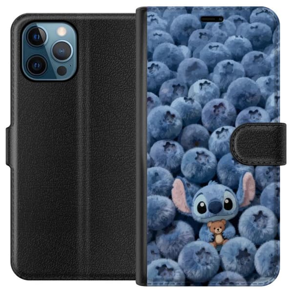 Kompatibel Tegnebogsetui til Apple iPhone 12 Pro Sød, fluffy blå figur med en lille bamse blandt bløde blåbær blå