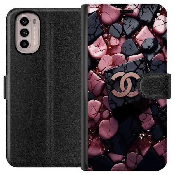 Motorola Moto G31 Lommeboketui Chanel Svart og Rosa