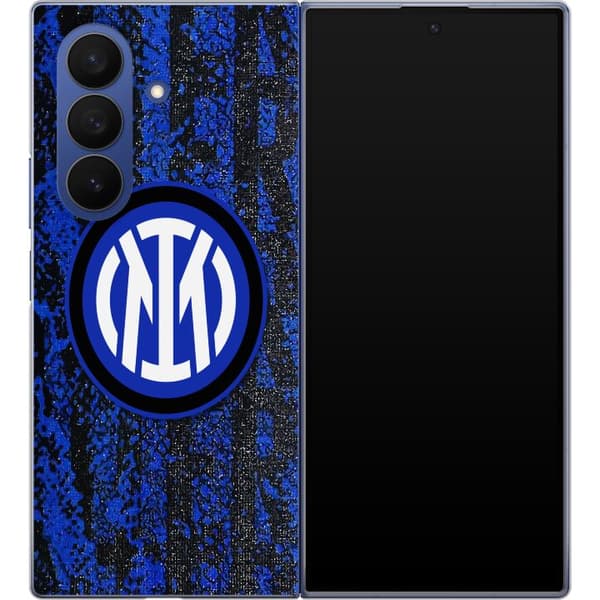 Kompatibel Mobilcover til Samsung Galaxy Z Fold7 Blåsort fodboldinspireret emblem mod struktureret blå og sort baggrund blå