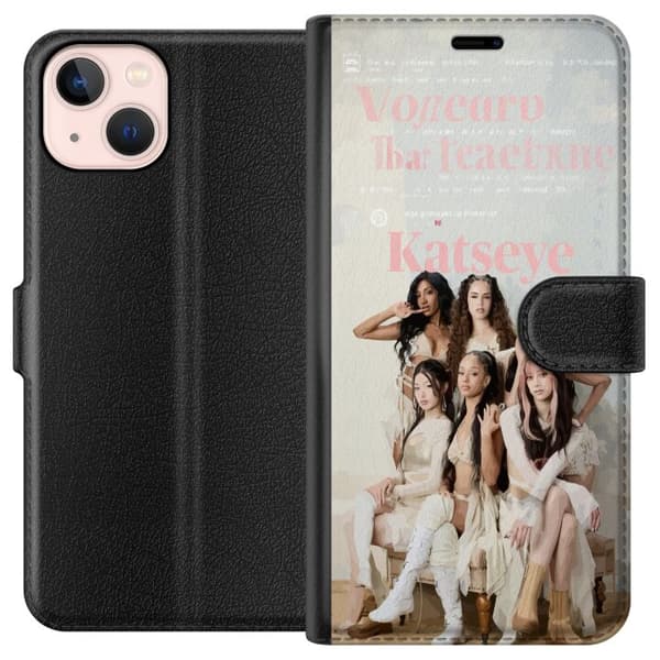Kompatibel Tegnebogsetui til Apple iPhone 13 KATSEYE samlet i et elegant gruppeportræt med lyse outfits, bløde beige toner og moderne popæstetik beige