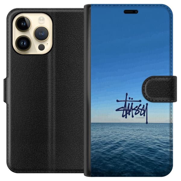 Kompatibel Tegnebogsetui til Apple iPhone 15 Pro Max Havudsigt med blå himmel og stilfuldt surf-inspireret logo blå