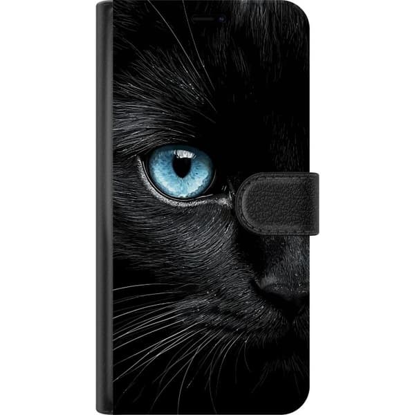 Kompatibel Tegnebogsetui til Xiaomi Redmi Note 11 Nærbillede af sort kat med intenst blåt øje og dramatisk kontrast mod mørk baggrund sort