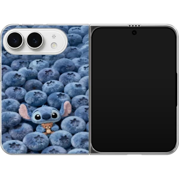 Kompatibelt Mobildeksel til Apple iPhone Duo Søt fluffy blå figur med liten bamse blant myke blåbær blå
