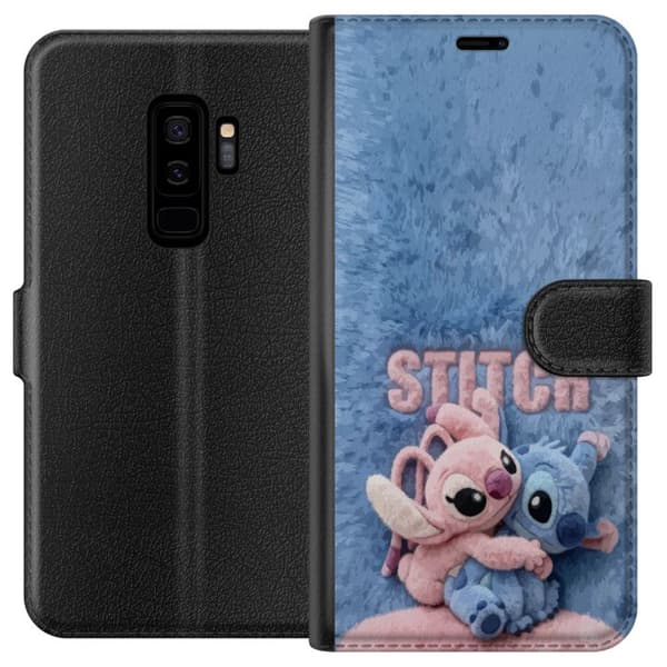 Kompatibel Tegnebogsetui til Samsung Galaxy S9+ Søde lyserøde og blå tegneseriefigurer, der krammer mod en blød pelsblå baggrund med stor lyserød tek blå