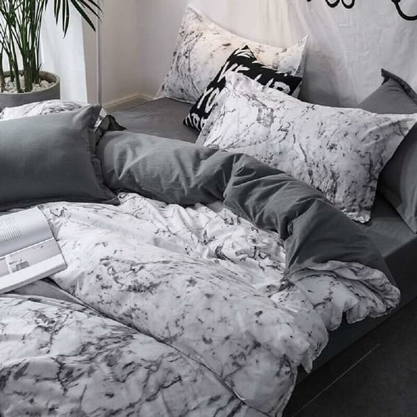 Bedding in White and Anthracite Grey Marble - Double Bed - Printed Patterns on Both Sides - with Zipper (135 x 200 cm)
