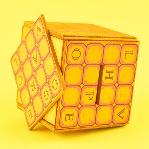 Mensa Palapelilaatikko Sudoku Magic Box Kirjaimet multifärg multicolor