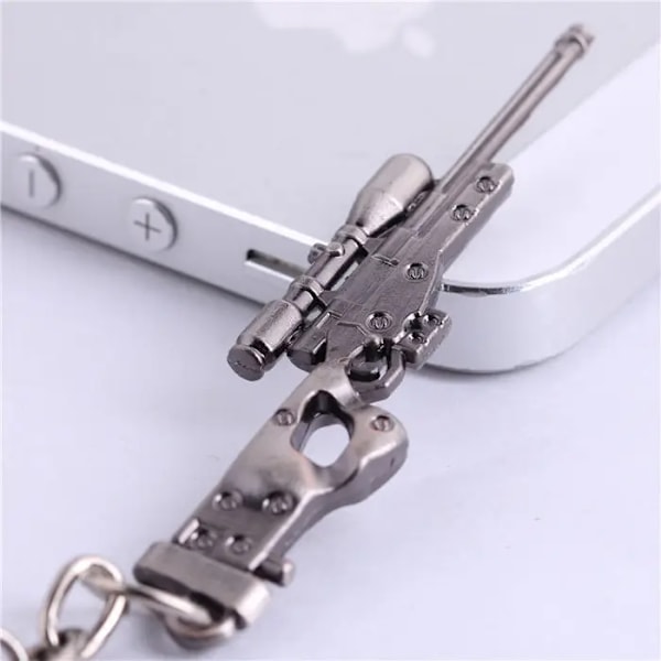 Højkvalitets ny stil Nyhed Counter Strike Pistol Ak47 Nøglering Mænd Ornament Awp Riffel Sniper Cs Go Saber Herretasker Bil Nøglering Smykker Souvenirs 20