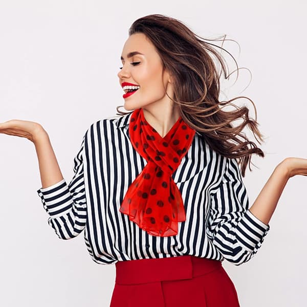Unika blomstrede damescarf: Chiffonblomster & fugleprintet scarf