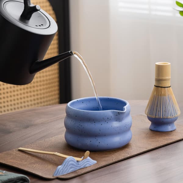 7-Piece Ceramic Matcha Tea Set with Matcha Bowl, Whisk, and Accessories blå