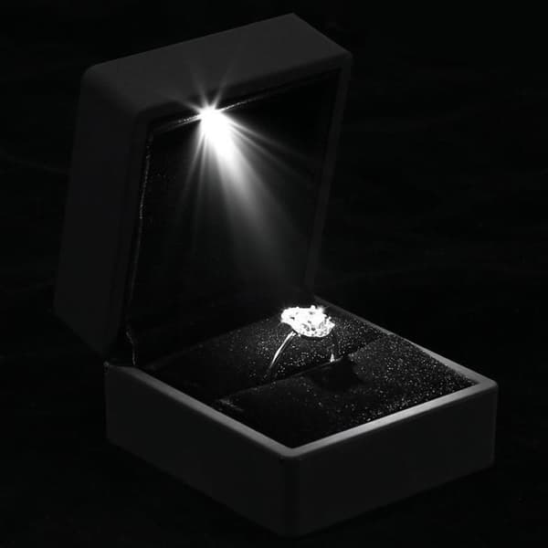 Smyckesask till ring med LED-ljusdisplay Black
