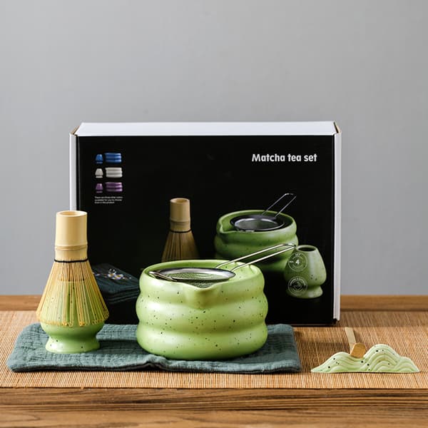 7-Piece Ceramic Matcha Tea Set with Matcha Bowl, Whisk, and Accessories grön