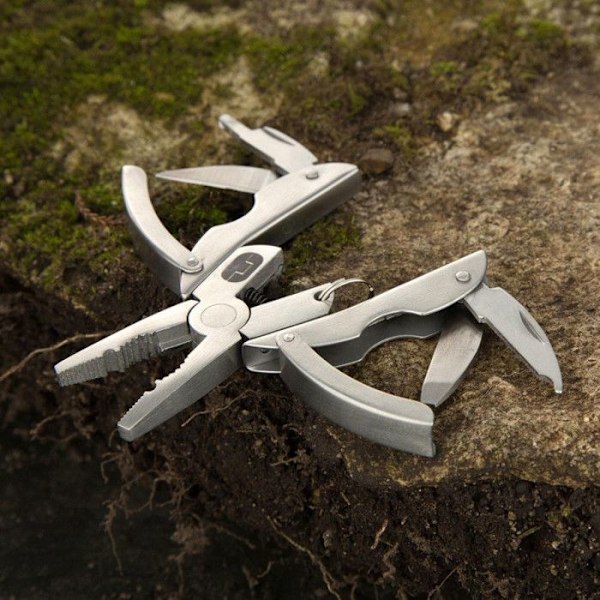 Scarab '7 in 1' Multi-Tool - True Utility