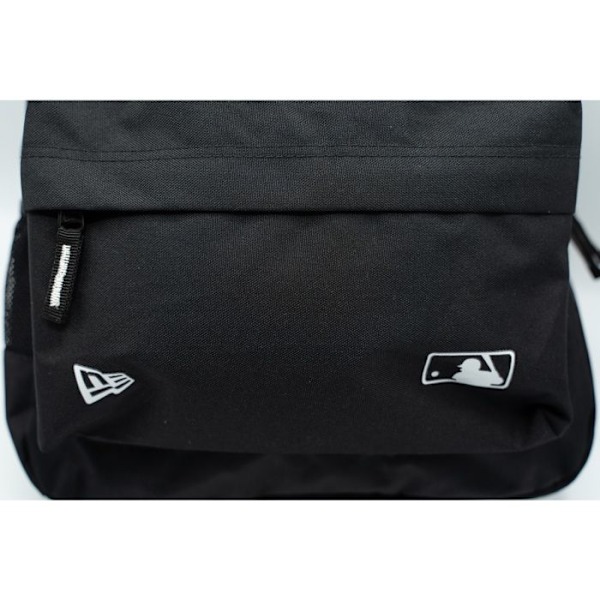 Reppu - New Era - MLB STADIUM - Musta - Säädettävät olkaimet - Vetoketjullinen tasku Svart