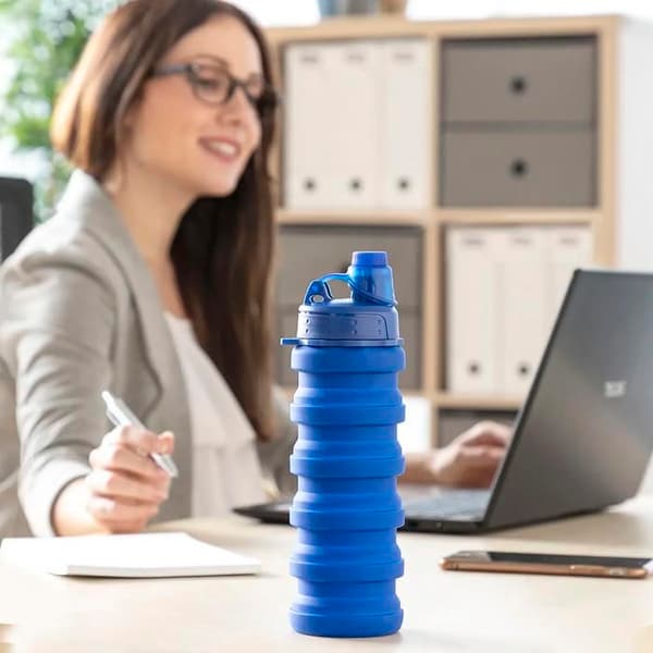 Sammenfoldelig Silikoneflaske - InnovaGoods - Bentle - 500 ml - Blå - Miljøvenlig blå