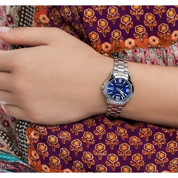 Kvartsklocka för kvinnor - CASIO - 412915 - Rostfritt stål - Analog - Vattentålighet 30m grå