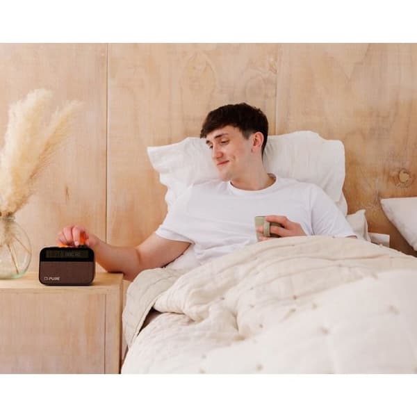 Radio DAB - PURE - Moment Coffee - Analogtuner - Tilpasselig alarm - Nødstrøm batterij Sort kaffe