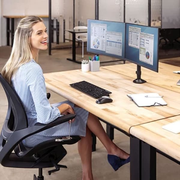 Fellowes Reflex 8502601 flatskærmsupport til skrivebord 68,6 cm (27") Sort