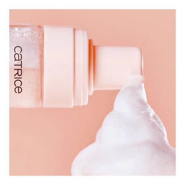 Catrice - Soft Glam Mousse Foundation - rose gennemsigtig