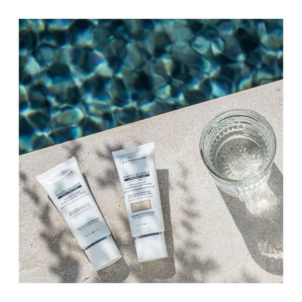 Solbeskyttelse Til Ansigt - Esthederm - Photo Reverse Toned - Beige Medium - 50ml - Anti-flekker Beige Medium
