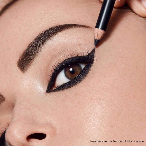 Krølleøjner - Bourjois - KOHL&CONTOUR - 001 Sort - 1,2 g - Intense og defineret blik Sort
