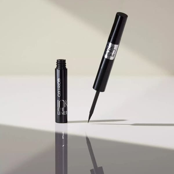 Catrice - Ink Eyeliner - 10 bedste i sort Mat sort