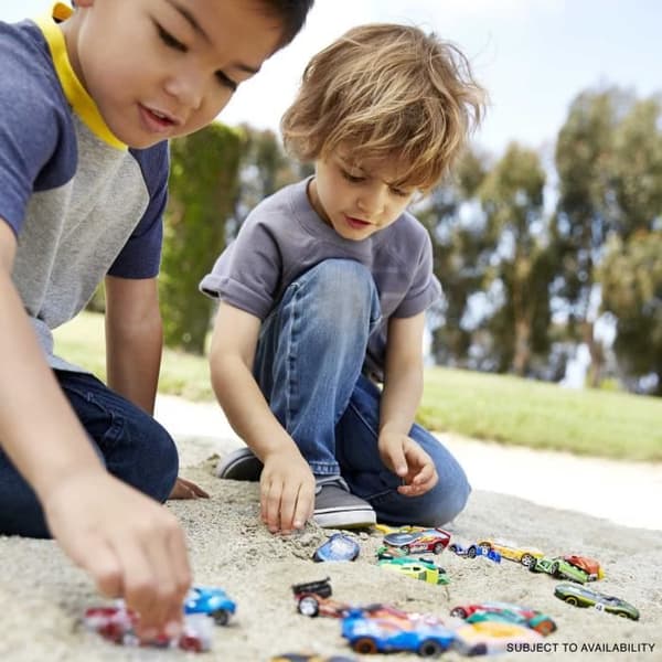 Hot Wheels - Sæt med 10 køretøjer - Sæt til små biler - 3 år og derover 54886