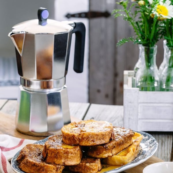 Cafeteria Italiensk - Monix - 23345 - Aluminium - 6 Tasse - Ikke kompatibel med opvaskemaskine