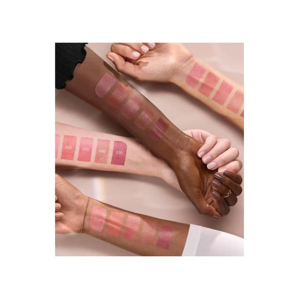 Catrice - Blush Affair Liquid Blush -030 Ready Red Go rød