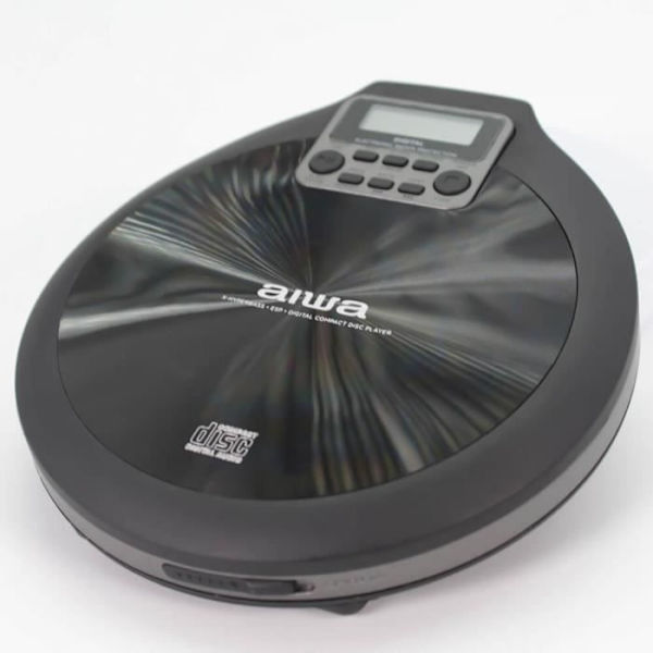 Aiwa PCD-810BK kannettava CD / CD-R / MP3-soitin, harmaa musta, kuulokkeilla ja kotelolla, ESP