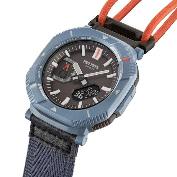 Klocka - Casio - PRJ-B001B-2ER - Blå Nylon - Vattentålig 10 bar - 44 mm Blå