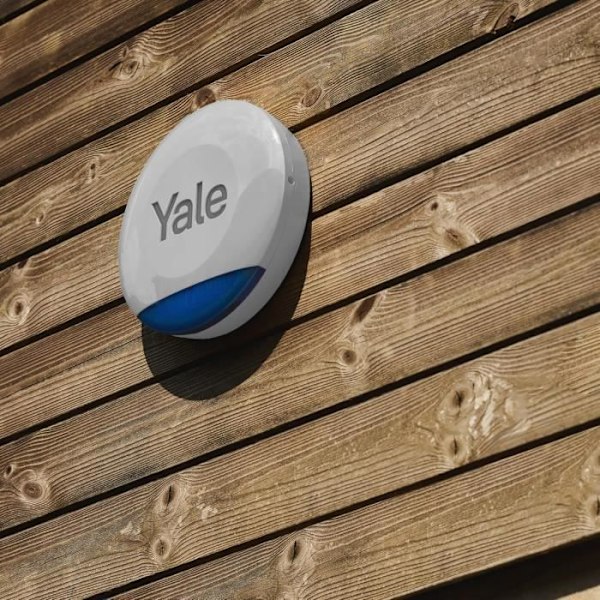 Yale Sirène Alarm Udendørs - Justerbar Sirène op til 100dB - Blinkende LED - Real-time Advarsler Via App