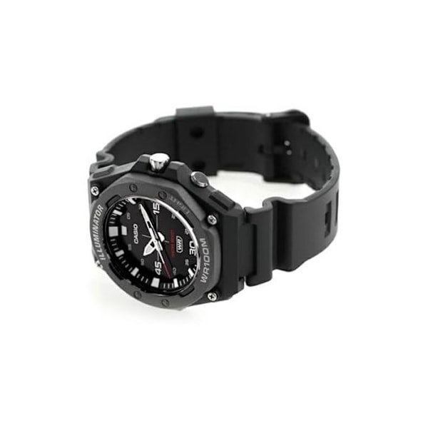 Casio Sport med lysknap - W.R 100 meters, sort skive - urrem i resin