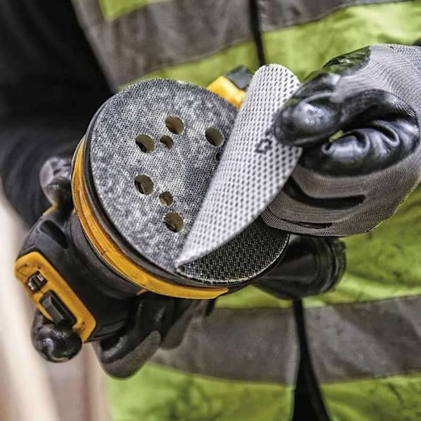 DeWALT DCW210N Multi-cutter 18V Coalless Multi-Tool Bar Version