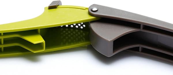 Garlic Press, Garlic Crusher Efficient Creative Garlic Grinder with Handle, Kitchen Utensils, Necessary Appliances and Gadgets