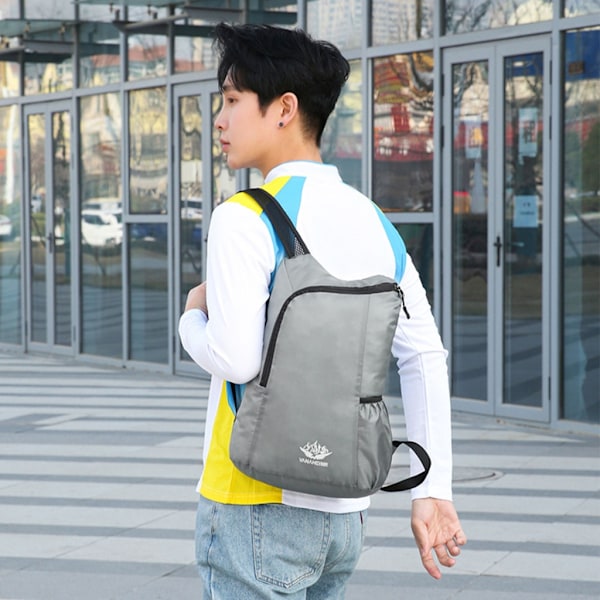 Vaelluspäiväreppu Ultralight Packable -reppu Vedenpitävä kokoontaitettava matkapäiväreppu ulkoiluun, retkeilyyn ja kiipeilyyn Black 0.07