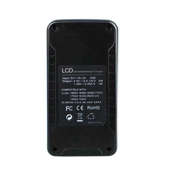 Batterilader med LCD for batteri 18650 / AA / AAA / 17670 mm
