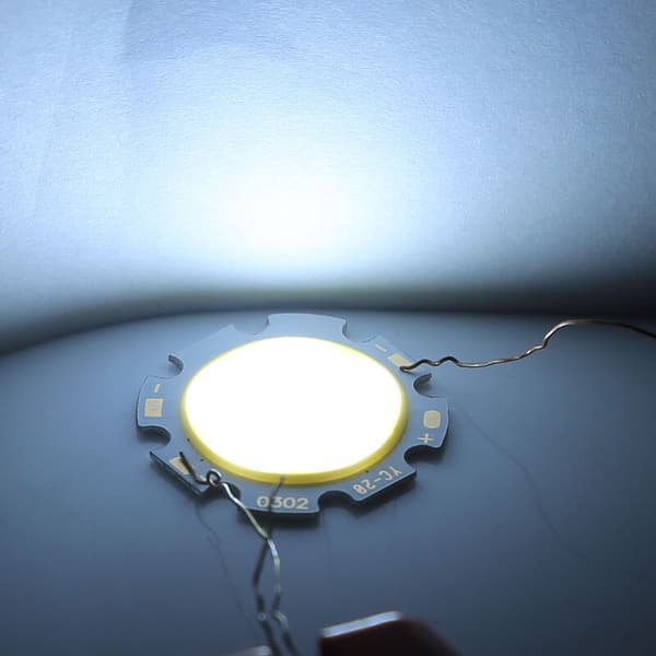 10 stk runde COB 3W høyeffekt LED-chip pære lys hvit