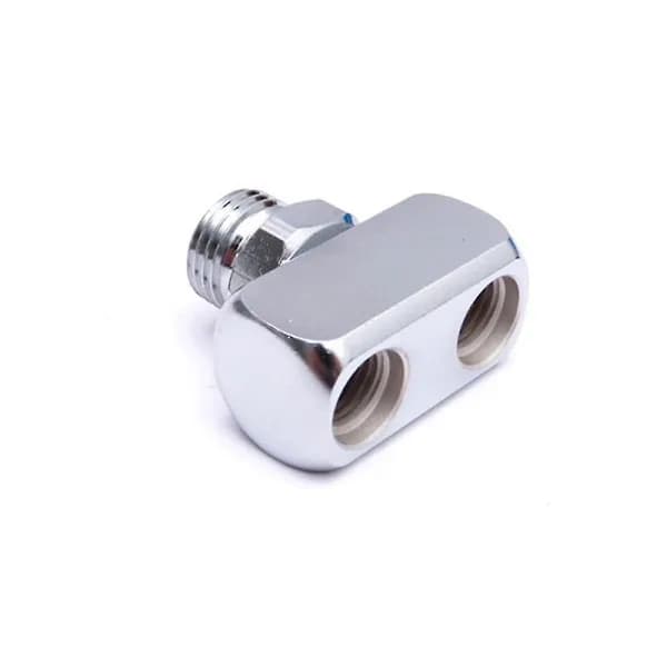 Dykkeregulator koblet til BCD 3-veis T-kobling 1x9/16-18 2A UNF til 2x3/8-24 UNF