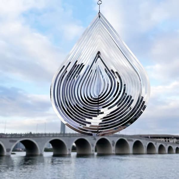 Birds Chasing Flowing Light Effect Stainless Steel Yard Decorations House Hanging Decoration Rotating Spinners