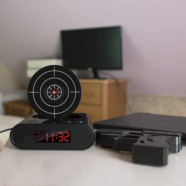 Target Alarm Clock, Creative Gun Shooting Alarm Personalized 12-hour Digital Display for Heavy Sleepers, Fun Gift Idea